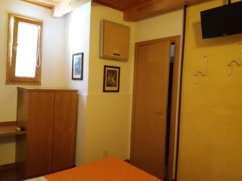 Mola 3* Corbara (Campania)